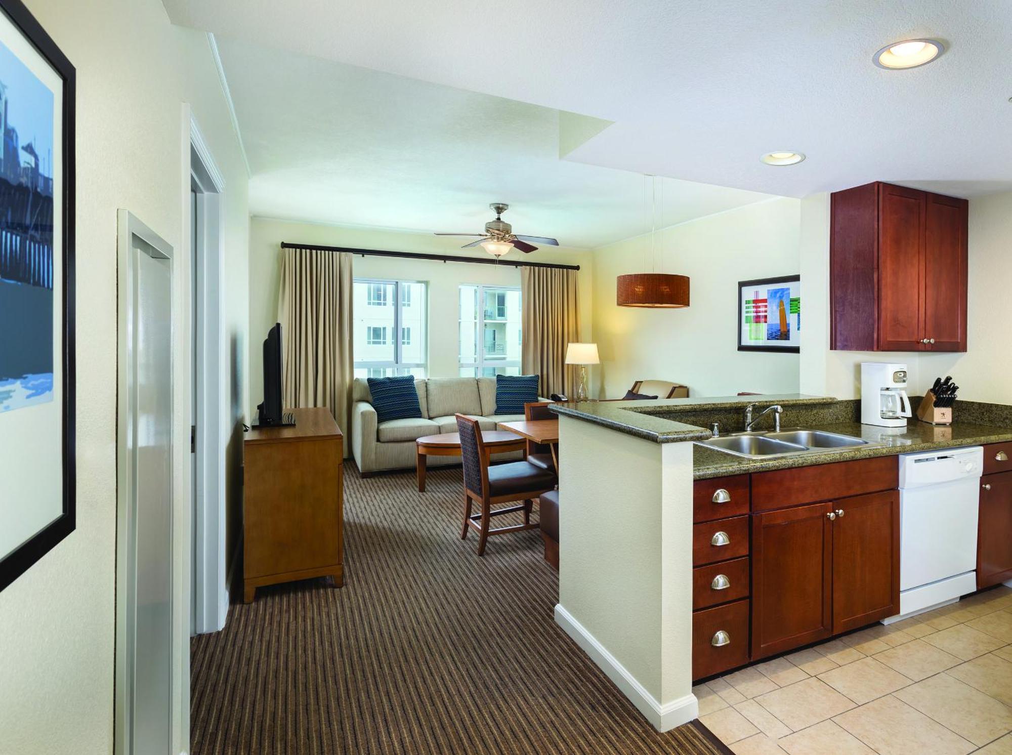คลับ วินด์แฮม โอเชียนไซด์ เพียร์ รีสอร์ต Hotel ภายนอก รูปภาพ